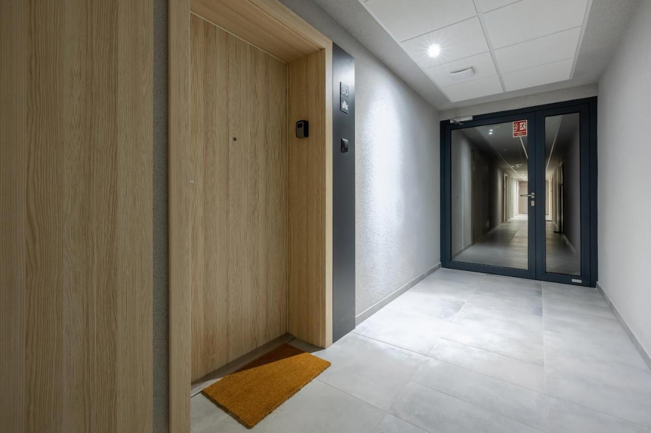 Apartamenty Platany Z Parkingiem By Noclegi Renters Колобжег Экстерьер фото