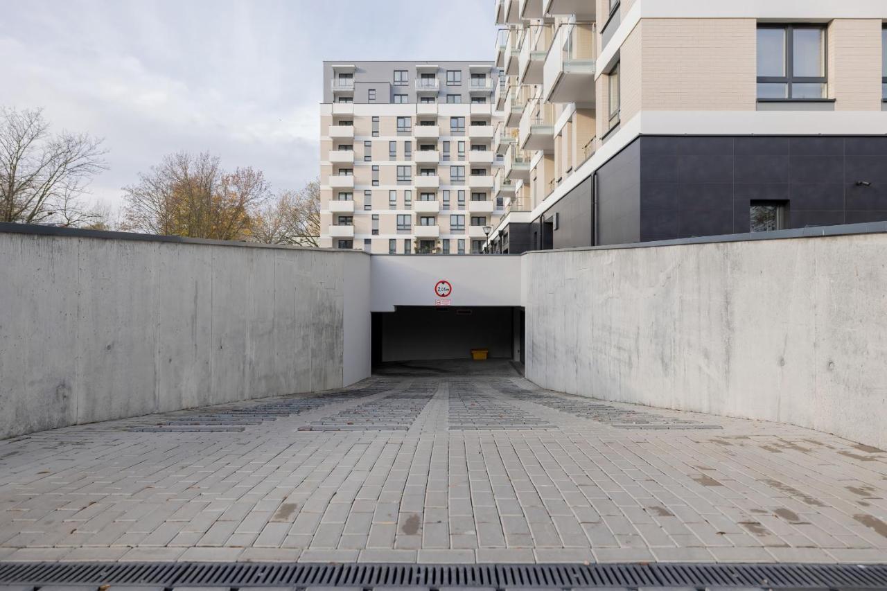 Apartamenty Platany Z Parkingiem By Noclegi Renters Колобжег Экстерьер фото