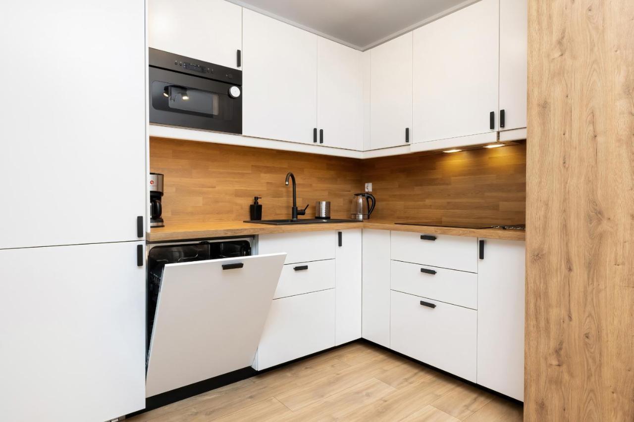 Apartamenty Platany Z Parkingiem By Noclegi Renters Колобжег Экстерьер фото