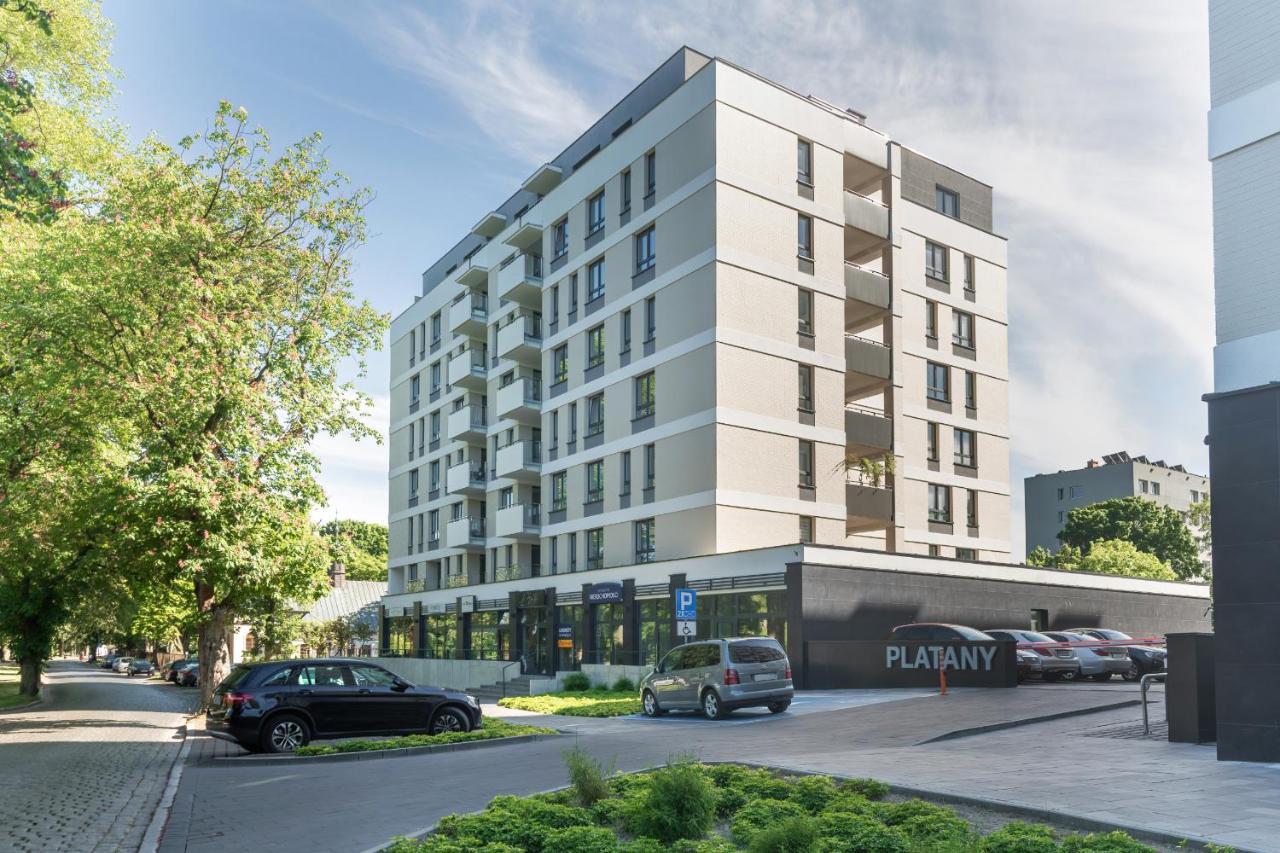 Apartamenty Platany Z Parkingiem By Noclegi Renters Колобжег Экстерьер фото