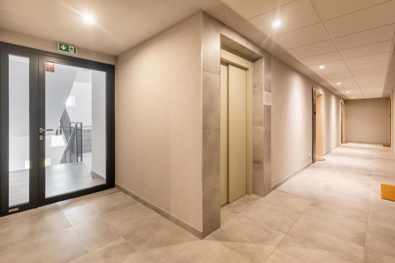 Apartamenty Platany Z Parkingiem By Noclegi Renters Колобжег Экстерьер фото