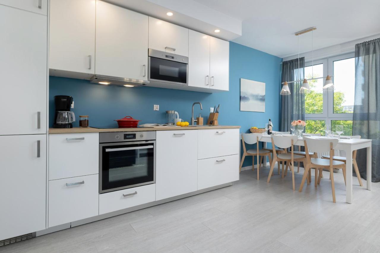 Apartamenty Platany Z Parkingiem By Noclegi Renters Колобжег Экстерьер фото