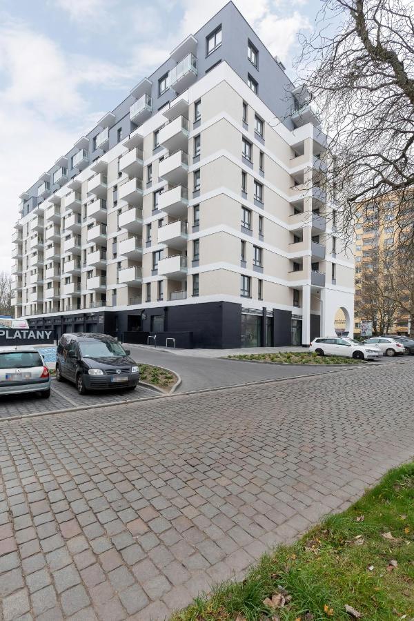 Apartamenty Platany Z Parkingiem By Noclegi Renters Колобжег Экстерьер фото